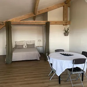  Appartement Loft Villebourbon 40 M2 Avec Parking Frankrijk