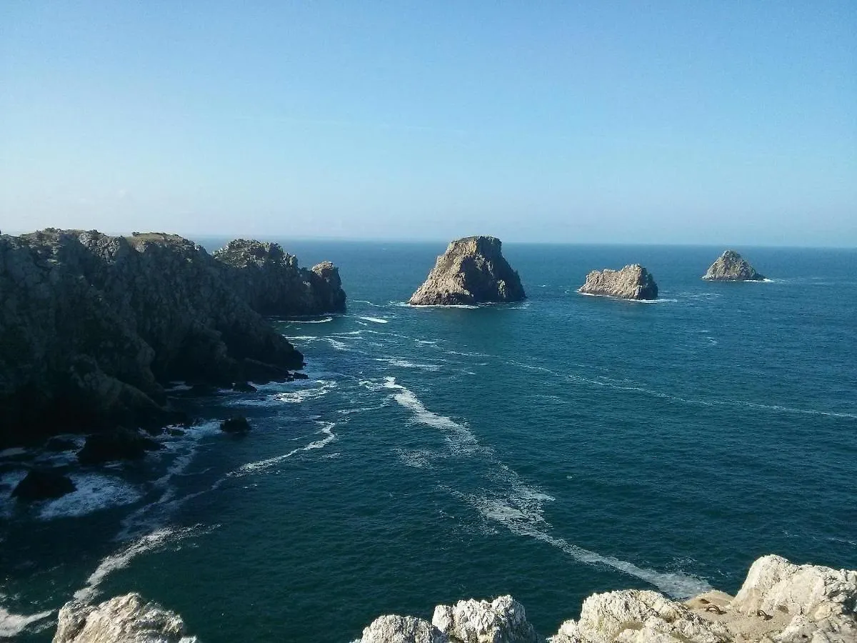Nid De Pie Bed & Breakfast Crozon